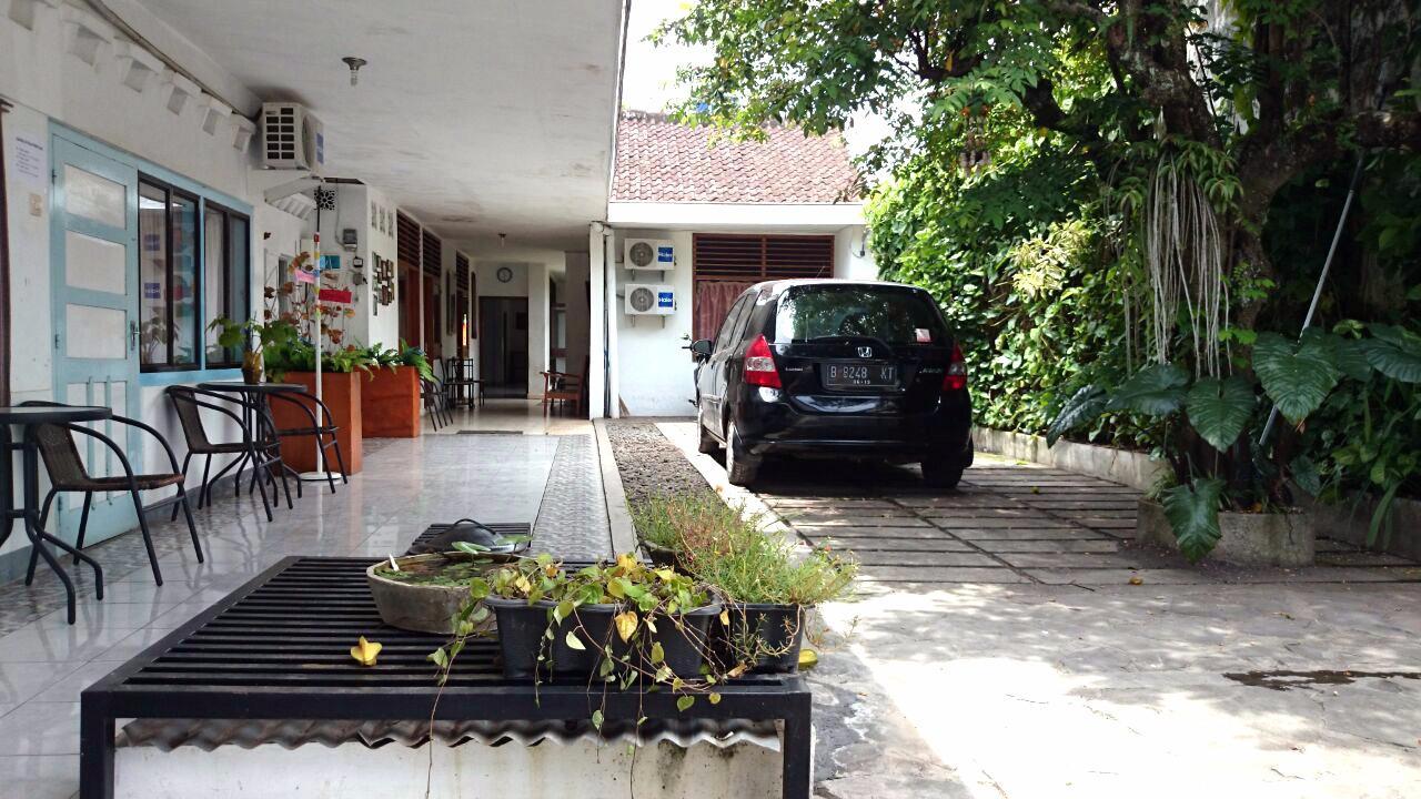 Isro Guesthouse Syariah Kepanjen Zewnętrze zdjęcie