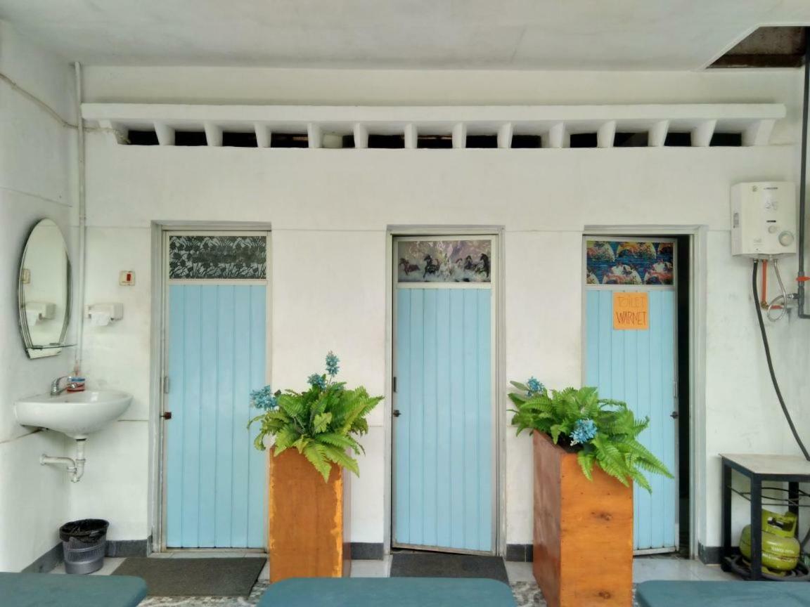Isro Guesthouse Syariah Kepanjen Zewnętrze zdjęcie